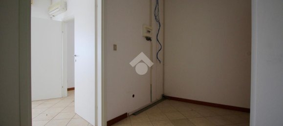 2 rooms Apartment in Udine, Italy No. 161525 8