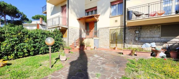 Apartamento de 6 habitaciónes en Pisa, Italy No. 45525 14