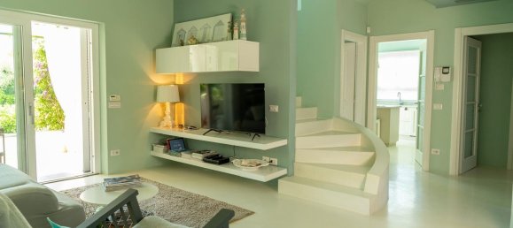 4 bedrooms Villa in Forte dei Marmi, Italy No. 369842 5