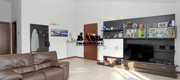 3 rooms Apartment in Lomazzo, Italy No. 11526 15