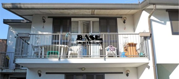 3 rooms Apartment in Lomazzo, Italy No. 11526 9