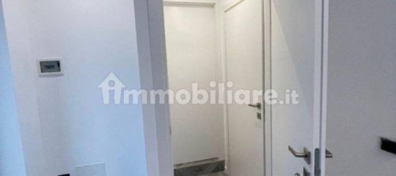 1 bedroom Apartment in Turin, Italy No. 148644 6