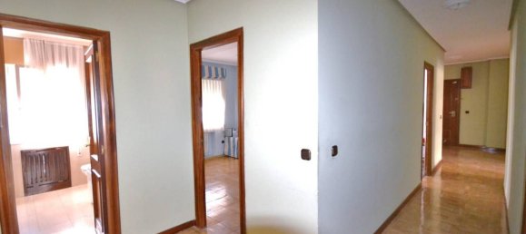 4 غرف نوم شقة في Palencia, Spain رقم 181093 26