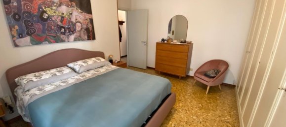 4 Schlafzimmer Wohnung in Parma, Italy, Nr. 319711 4