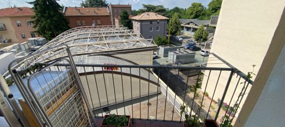 4 Schlafzimmer Wohnung in Parma, Italy, Nr. 319711 16