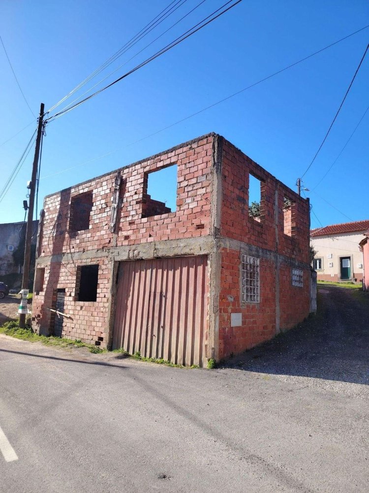 2 bedrooms House in Torres Vedras, Portugal No. 218566