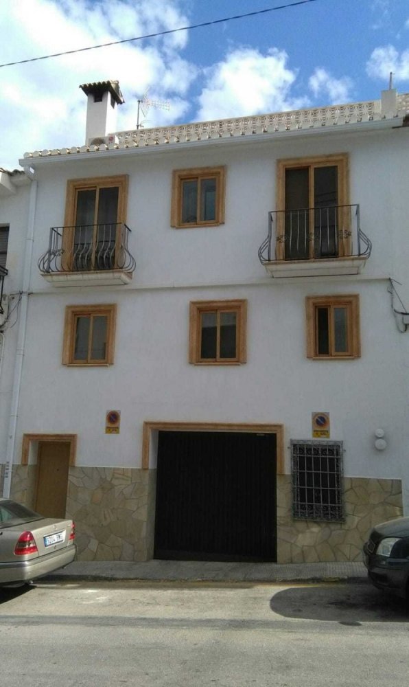 4 bedrooms House in Altea, Spain No. 12045