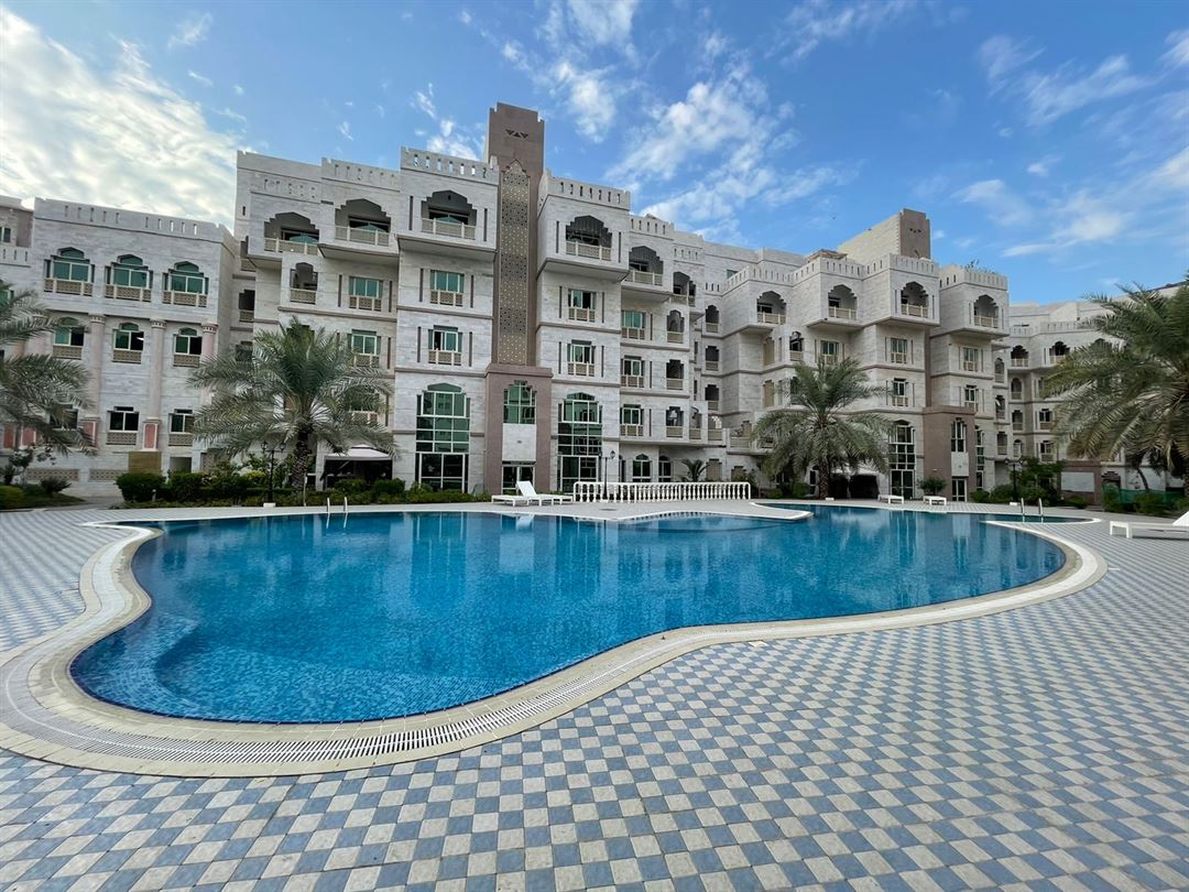 3 bedrooms Apartment in Muscat, Oman No. 1160