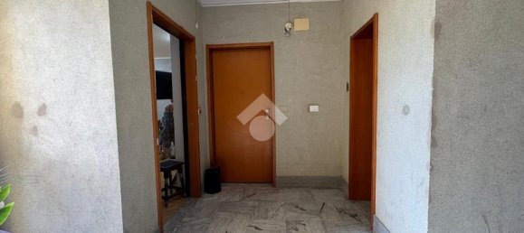 2 bedrooms Apartment in Catanzaro, Italy No. 291850 9