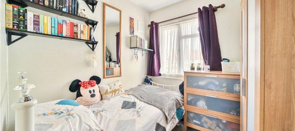 3 bedrooms Commercial property in Hounslow, United Kingdom No. 8498 15