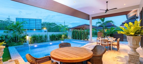 2 bedrooms Cafe / restaurant in Hua Hin, Thailand No. 7049 5