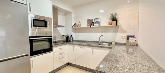 3 bedrooms Apartment in Fuengirola, Spain No. 40266 2