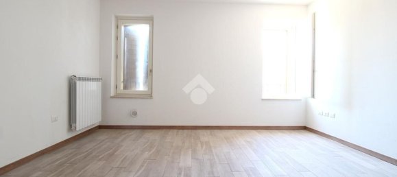 Квартира с 2 комнатами в Сан Джакомо делле Сеньяте, Италия № 298744 5