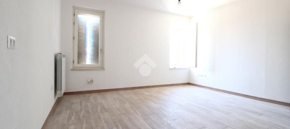 Квартира с 2 комнатами в Сан Джакомо делле Сеньяте, Италия № 298744 6