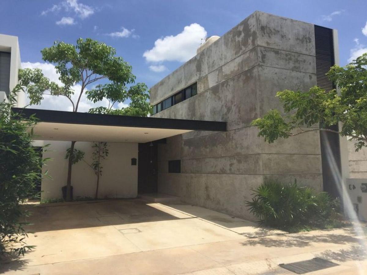 3 bedrooms House in Merida, Mexico No. 144500