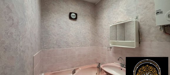 2 bedrooms House in Achicourt, France No. 152364 5