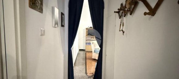 2 Schlafzimmer Wohnung in Genoa, Italy, Nr. 353044 17