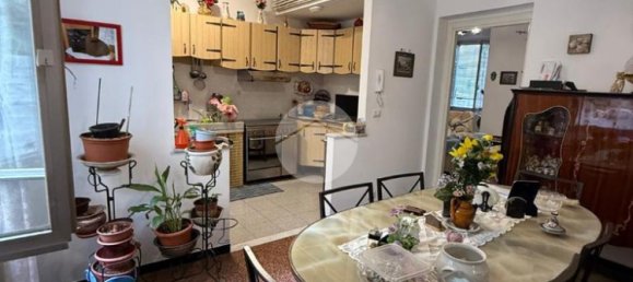 2 Schlafzimmer Wohnung in Genoa, Italy, Nr. 353044 15