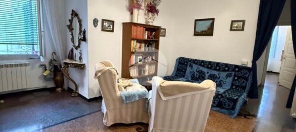 2 Schlafzimmer Wohnung in Genoa, Italy, Nr. 353044 5