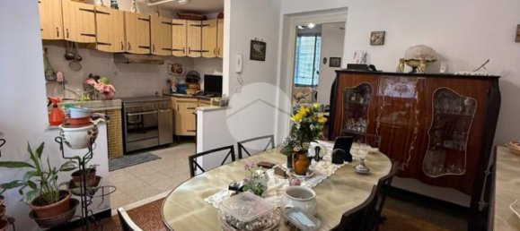 2 Schlafzimmer Wohnung in Genoa, Italy, Nr. 353044 18