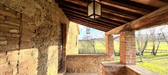 Casa de 10 divisões em Sarteano, Italy N.º 82083 6