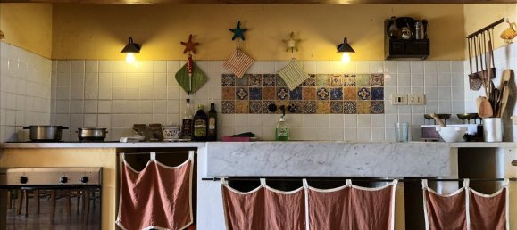 Casa de 10 divisões em Sarteano, Italy N.º 82083 16