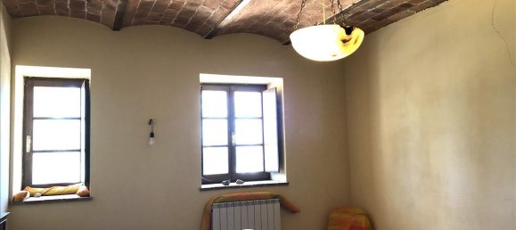 Casa de 10 divisões em Sarteano, Italy N.º 82083 29