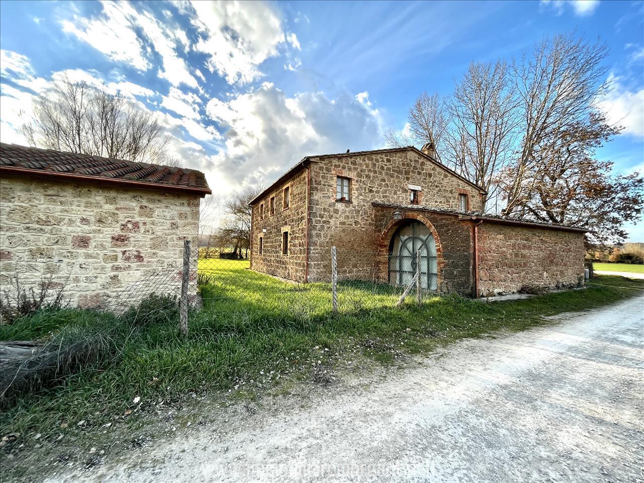 Casa de 10 divisões em Sarteano, Italy N.º 82083