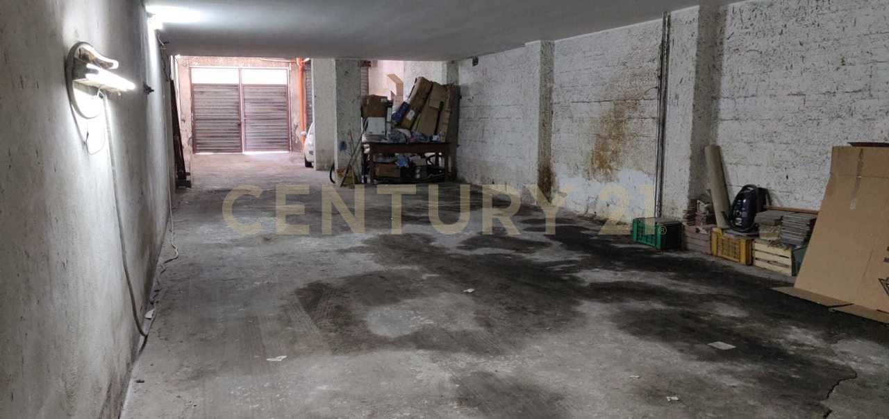  مرآب في Aci Catena, Italy 145متر مربع رقم 79108