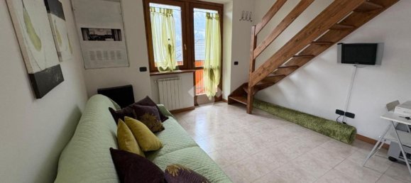 Estudio en Sovere, Italy No. 138690 3