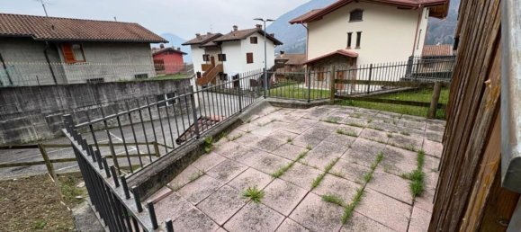 Estudio en Sovere, Italy No. 138690 10