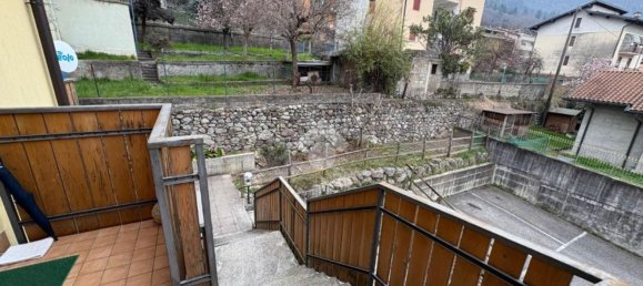 Estudio en Sovere, Italy No. 138690 9