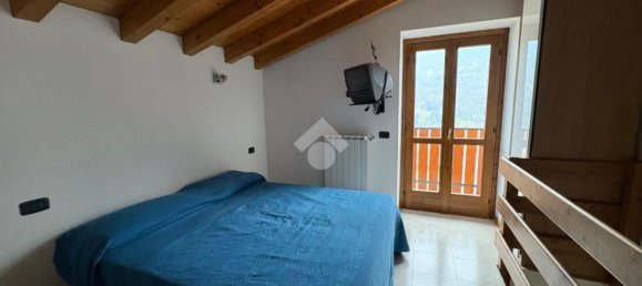 Estudio en Sovere, Italy No. 138690 4