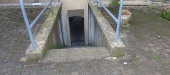 5 rooms Apartment in Sirone, Italy No. 8087 2