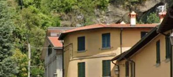 5 rooms Apartment in Sirone, Italy No. 8087 12