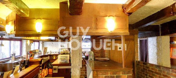 3 bedrooms Commercial property in Stains, France No. 131377 3