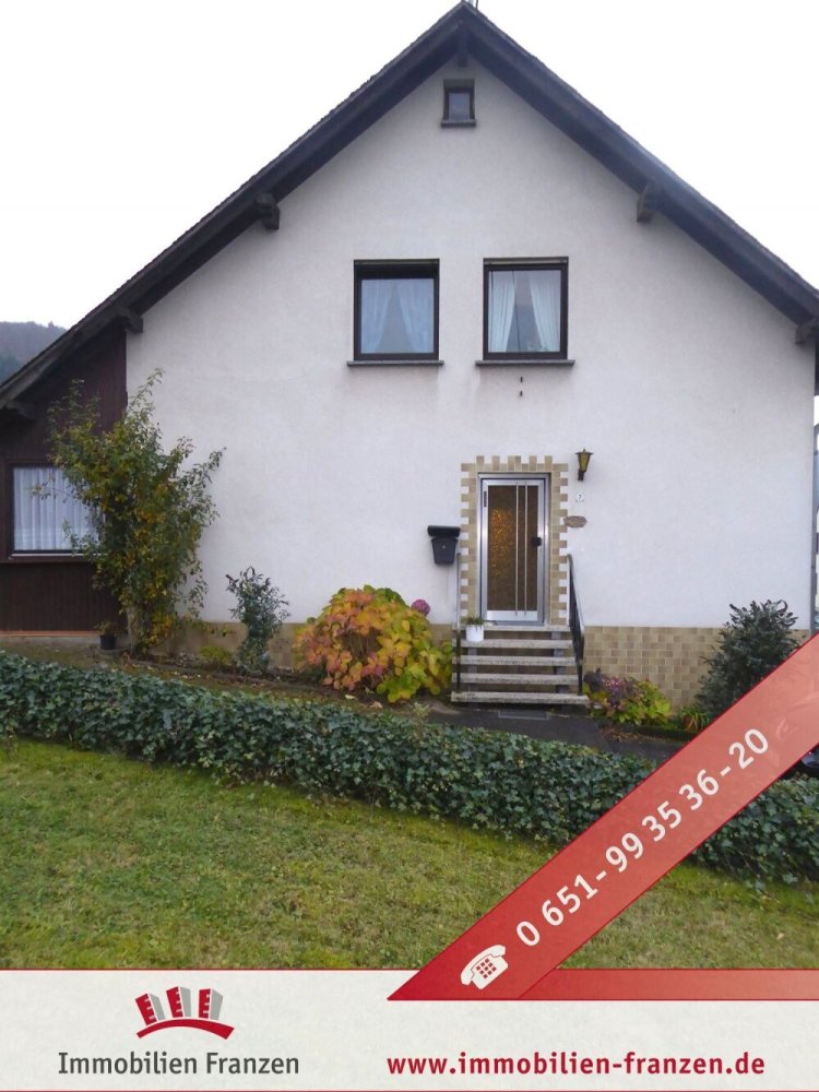 9 rooms Townhouse in Trier-Saarburg, Germany No. 186554