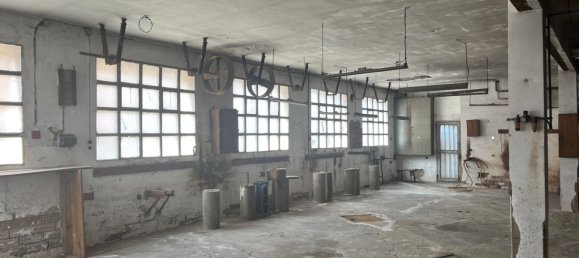 2285m² Warehouse in Girona, Spain No. 160367 18