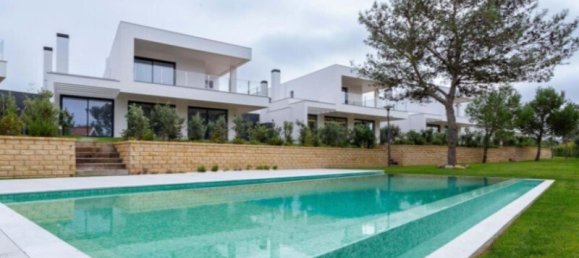 4 bedrooms Villa in Cascais, Portugal No. 124250 19