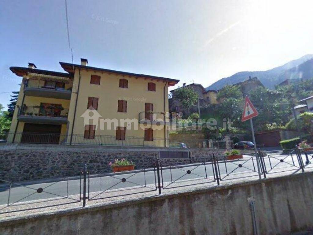 Apartamento T4 em Angolo Terme, Italy N.º 65359