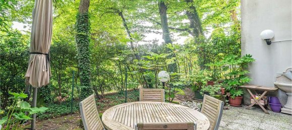 4 Schlafzimmer Haus in Lurago d'Erba, Italy, Nr. 373761 30