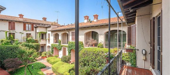 4 Schlafzimmer Haus in Lurago d'Erba, Italy, Nr. 373761 22