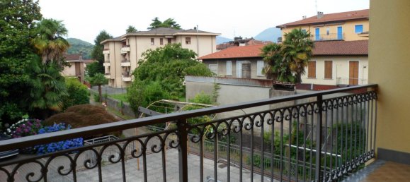 Apartamento de 4 habitaciónes en Luino, Italy No. 283234 9