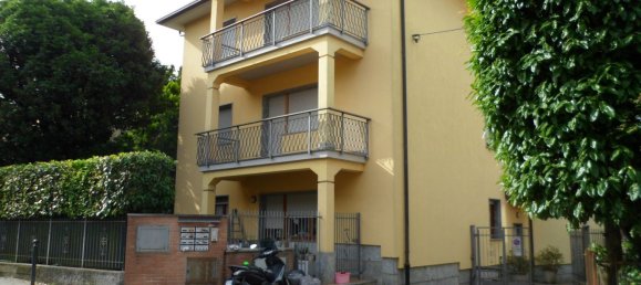 Apartamento de 4 habitaciónes en Luino, Italy No. 283234 15