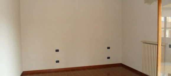 Apartamento de 4 habitaciónes en Luino, Italy No. 283234 6