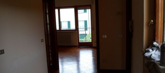 Apartamento de 4 habitaciónes en Luino, Italy No. 283234 10