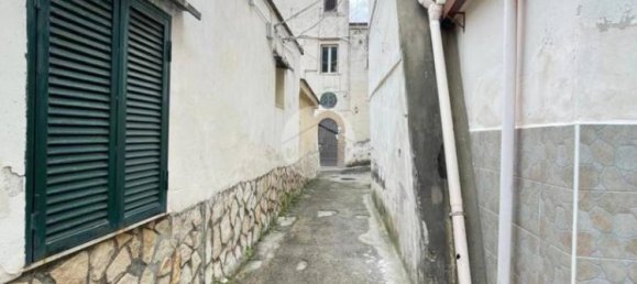 2 bedrooms Apartment in Castellammare di Stabia, Italy No. 71455 2