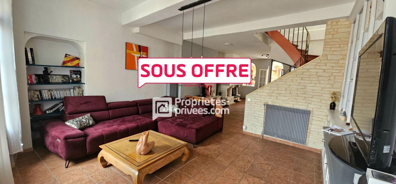 3 bedrooms House in Perpignan, France No. 295525