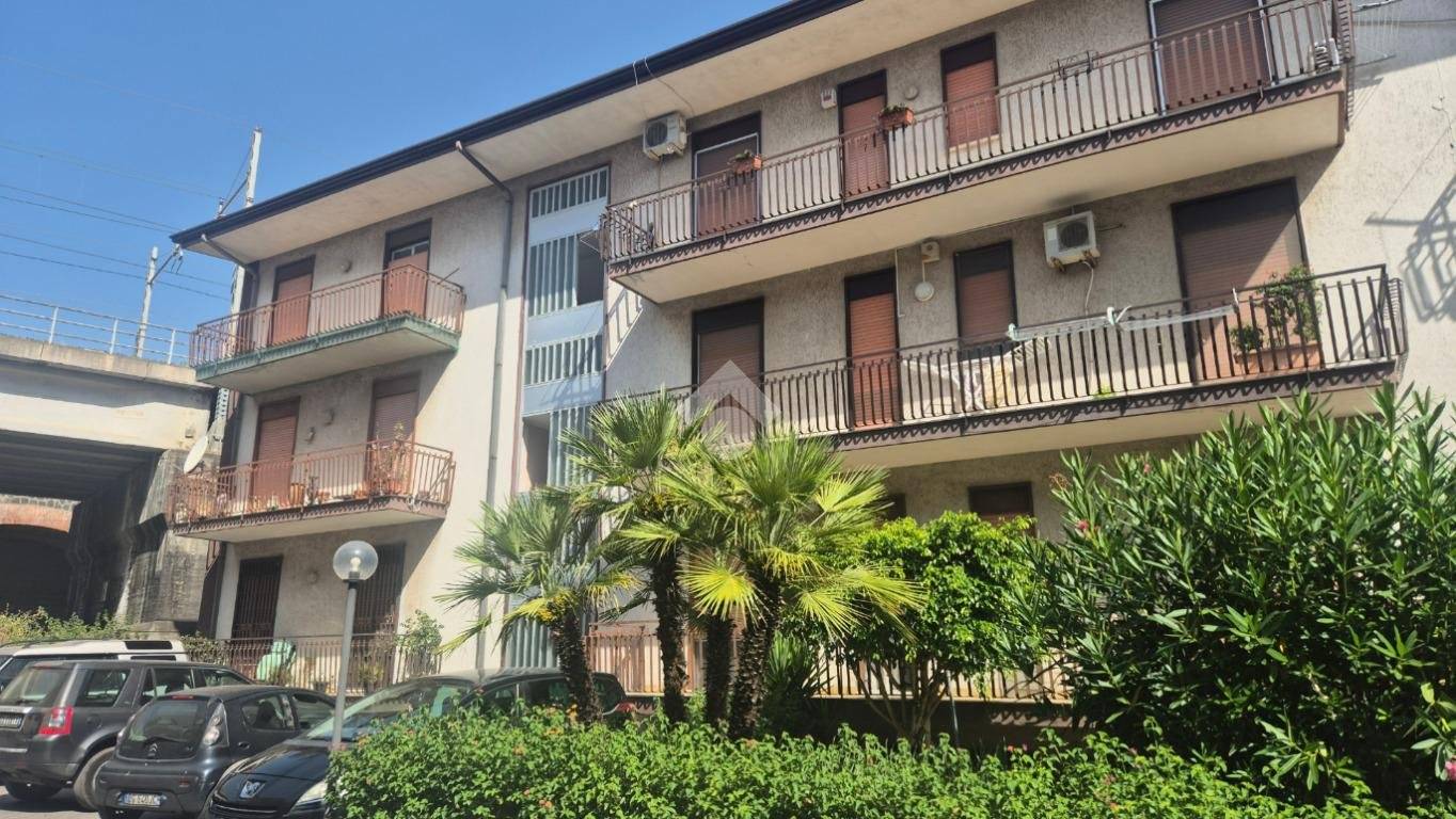 Квартира с 3 спальнями в Маскали, Италия № 262936