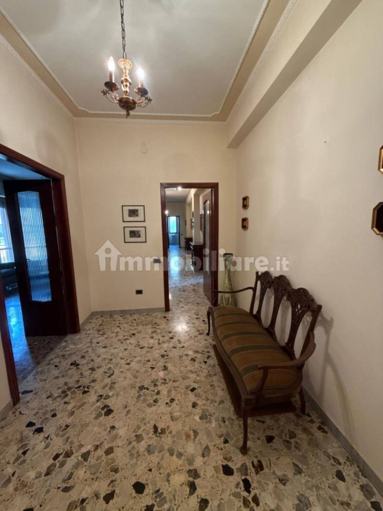 4 bedrooms Apartment in Avellino, Italy No. 292798